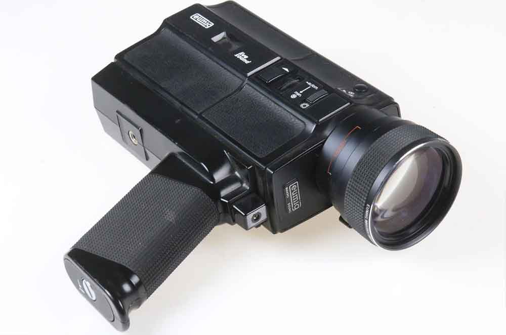 eumig-super8-kamera-enoikiasi